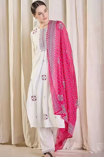 Women Ethnic Motifs Embroidered Regular Thread Work Pure Cotton Kurta with Trousers & With Dupatta