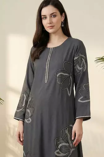Women Floral Embroidered Regular Thread Work Kurta with Palazzos