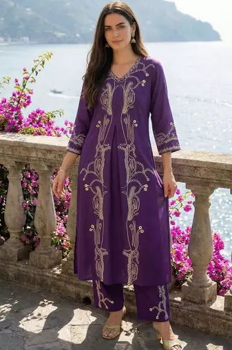Women Printed Regular Beads and Stones Kurta with Palazzos
