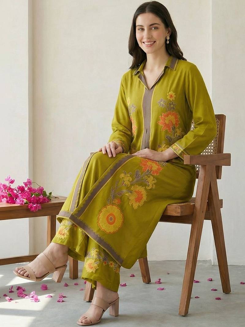 Women Floral Printed Regular Kurta with Palazzos