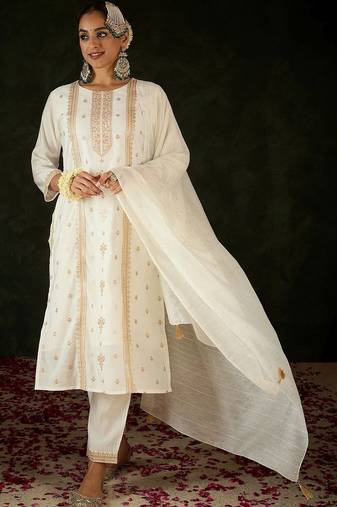 Women Ethnic Motifs Embroidered Regular Thread Work Kurta with Trousers & With Dupatta