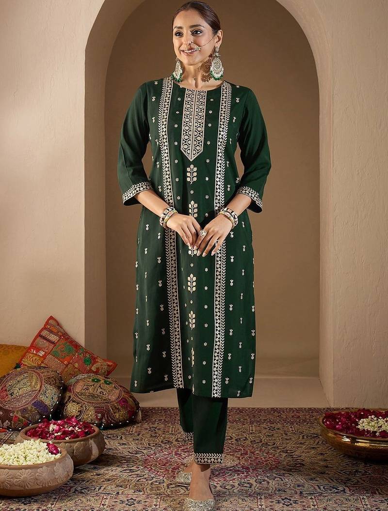 Women Ethnic Motifs Embroidered Regular Thread Work Kurta with Trousers & With Dupatta