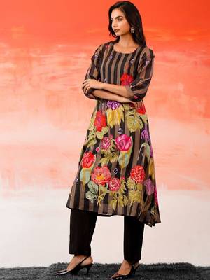 Black Printed A-line Kurta Trousers Set 1