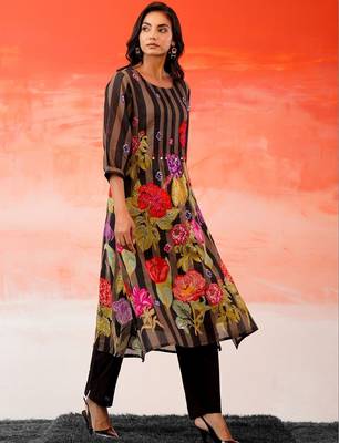 Black Printed A-line Kurta Trousers Set 6