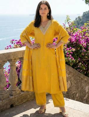 Women Ethnic Motifs Embroidered Regular Thread Work Kurta with Trousers & With Dupatta 4