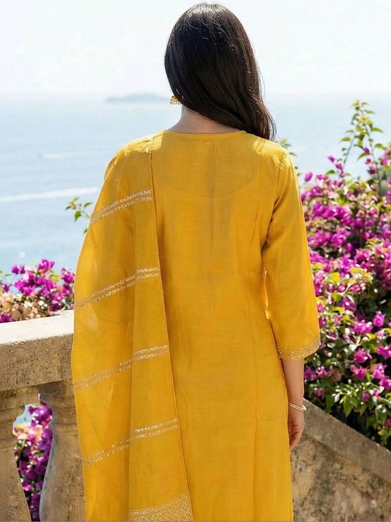 Women Ethnic Motifs Embroidered Regular Thread Work Kurta with Trousers & With Dupatta