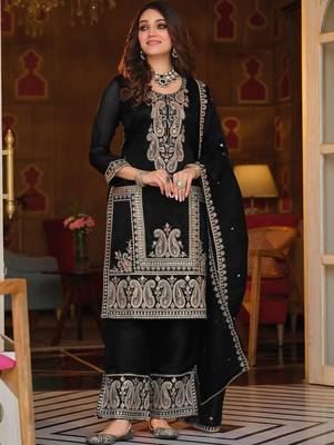 Women Ethnic Motifs Embroidered Regular Thread Work Kurta with Palazzos & With Dupatta 1
