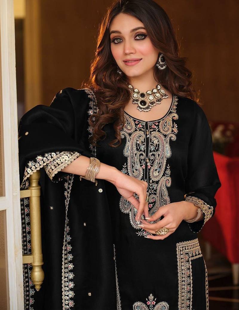 Women Ethnic Motifs Embroidered Regular Thread Work Kurta with Palazzos & With Dupatta