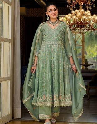 Green Embroidered Anarkali Kurta Trousers Dupatta Set 1