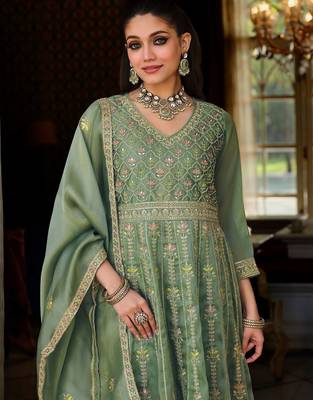 Green Embroidered Anarkali Kurta Trousers Dupatta Set 2