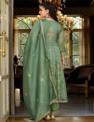 Green Embroidered Anarkali Kurta Trousers Dupatta Set 5
