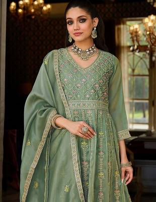 Green Embroidered Anarkali Kurta Trousers Dupatta Set 7