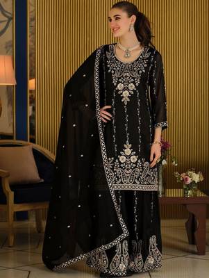 Women Ethnic Motifs Embroidered Regular Thread Work Kurta with Sharara & With Dupatta 1