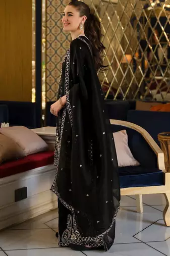 Women Ethnic Motifs Embroidered Regular Thread Work Kurta with Sharara & With Dupatta