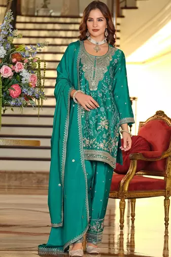 Women Ethnic Motifs Embroidered Regular Thread Work Kurta with Patiala & With Dupatta