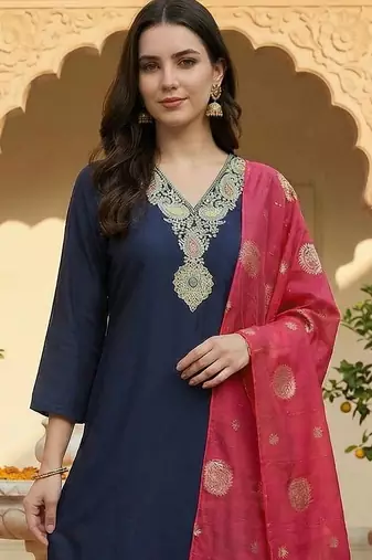 Women Ethnic Motifs Embroidered Regular Thread Work Kurta with Trousers & Dupatta