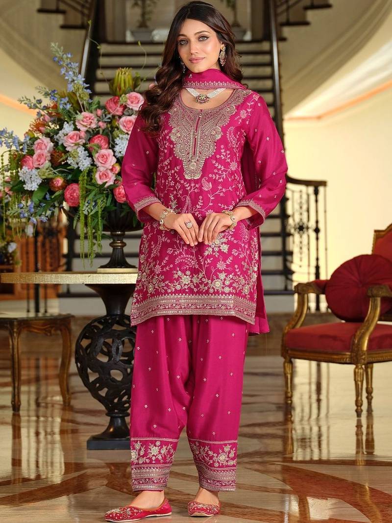 Women Ethnic Motifs Embroidered Regular Thread Work Kurta with Patiala & With Dupatta