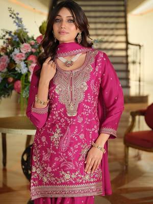 Women Ethnic Motifs Embroidered Regular Thread Work Kurta with Patiala & With Dupatta 4