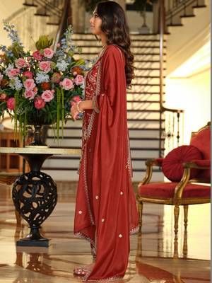 Women Ethnic Motifs Embroidered Regular Thread Work Kurta with Patiala & With Dupatta 3