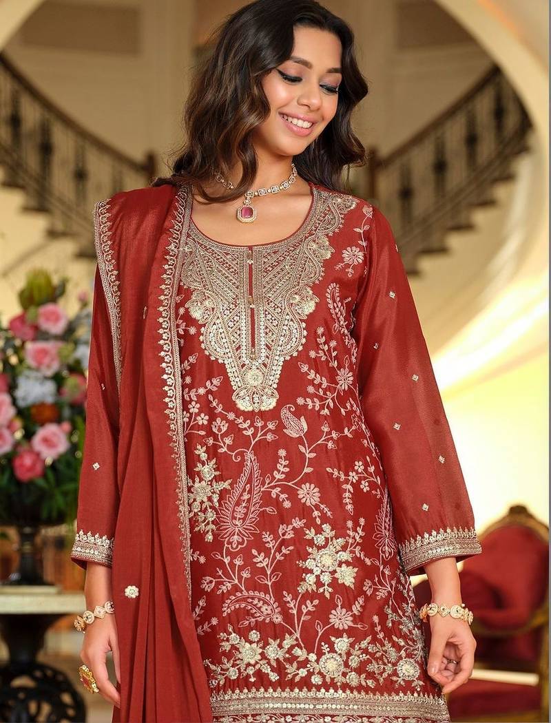 Women Ethnic Motifs Embroidered Regular Thread Work Kurta with Patiala & With Dupatta