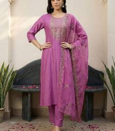 Ethnic Motifs Embroidered Regular Thread Work Kurta with Trousers & With Dupatta