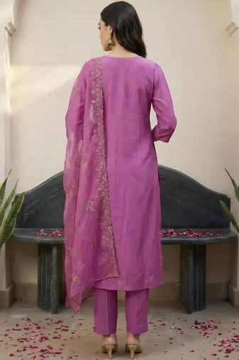 Ethnic Motifs Embroidered Regular Thread Work Kurta with Trousers & With Dupatta