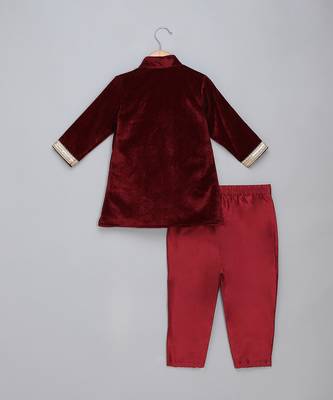 Maroon embroidered velvet father son bandhgala combo set 4