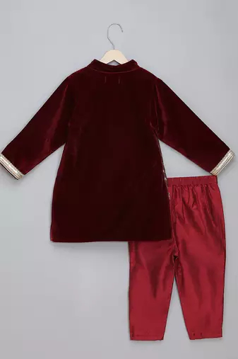 Maroon deer embroidered velvet father son bandhgala combo set