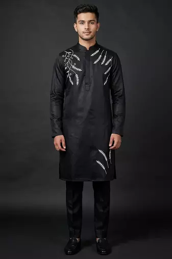 Black silk kurta set for men's