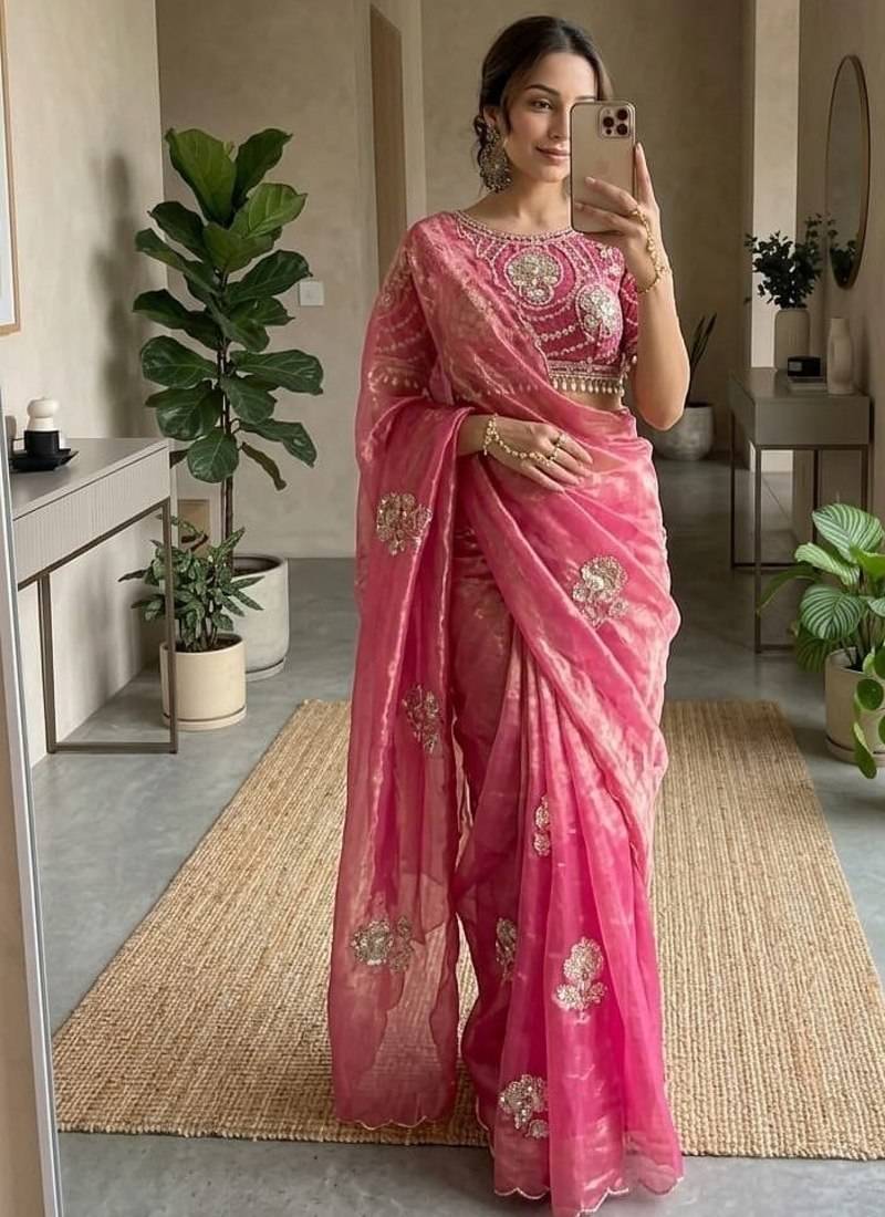 Pink Color beads and sequence work sartin saree