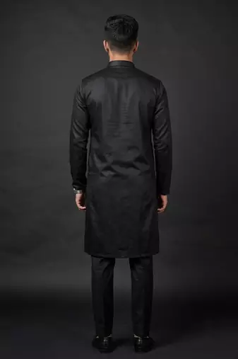 Black silk kurta set for men's