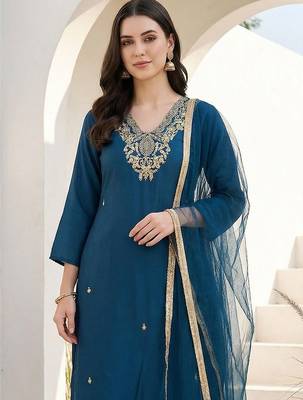 Women Ethnic Motifs Embroidered Regular Thread Work Kurta with Trousers & With Dupatta 2