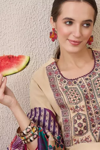 Women Ethnic Motifs Embroidered Regular Thread Work Kurta with Trousers & Dupatta