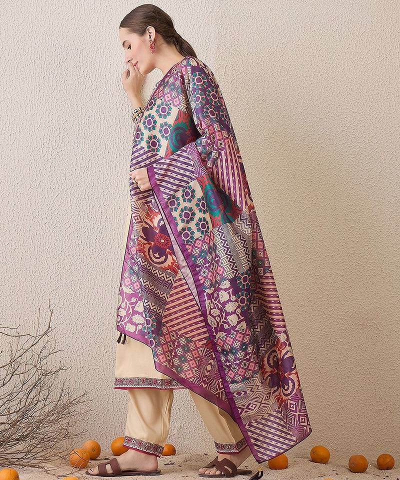 Women Ethnic Motifs Embroidered Regular Thread Work Kurta with Trousers & Dupatta