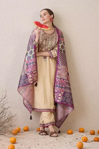 Women Ethnic Motifs Embroidered Regular Thread Work Kurta with Trousers & Dupatta