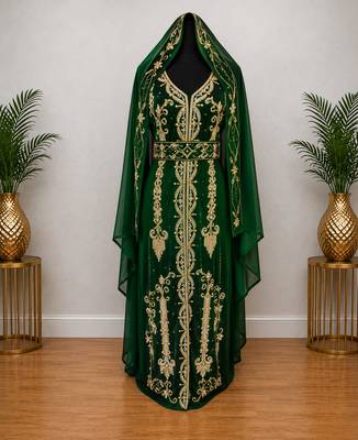 Emerald Green Gold Embroidered Kaftan Set 1