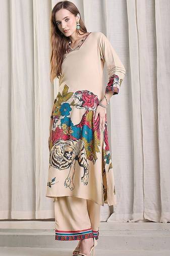Women Animal Printed Regular Thread Work Kurta with Palazzos