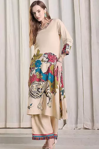 Women Animal Printed Regular Thread Work Kurta with Palazzos