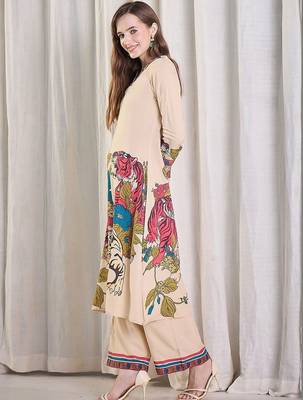 Women Animal Printed Regular Thread Work Kurta with Palazzos 3