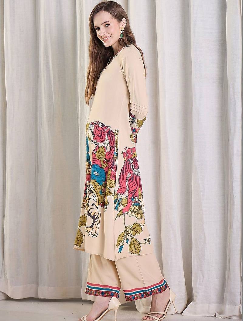 Women Animal Printed Regular Thread Work Kurta with Palazzos