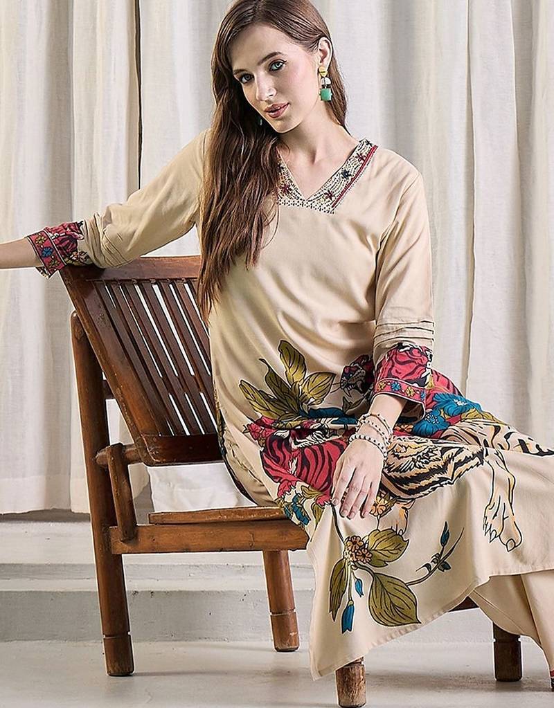 Women Animal Printed Regular Thread Work Kurta with Palazzos