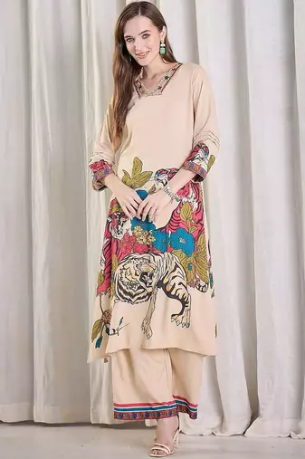 Women Animal Printed Regular Thread Work Kurta with Palazzos