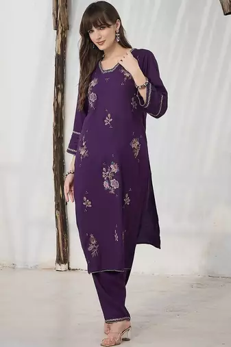 Women Floral Embroidered Regular Thread Work Kurta with Trousers