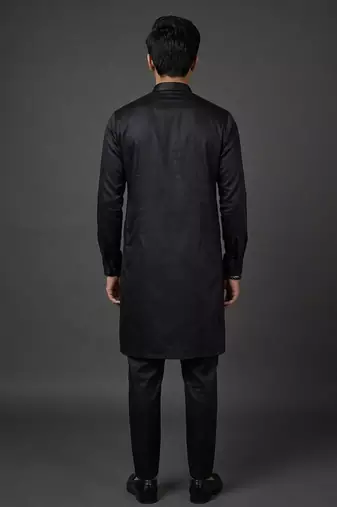 Black silk kurta set for men's