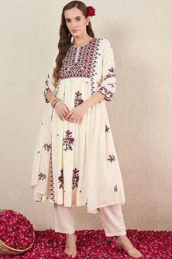 Women Ethnic Motifs Embroidered Empire Thread Work Kurta with Trousers & Dupatta