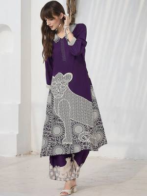 Women Ethnic Motifs Printed Regular Kurta with Palazzos 6