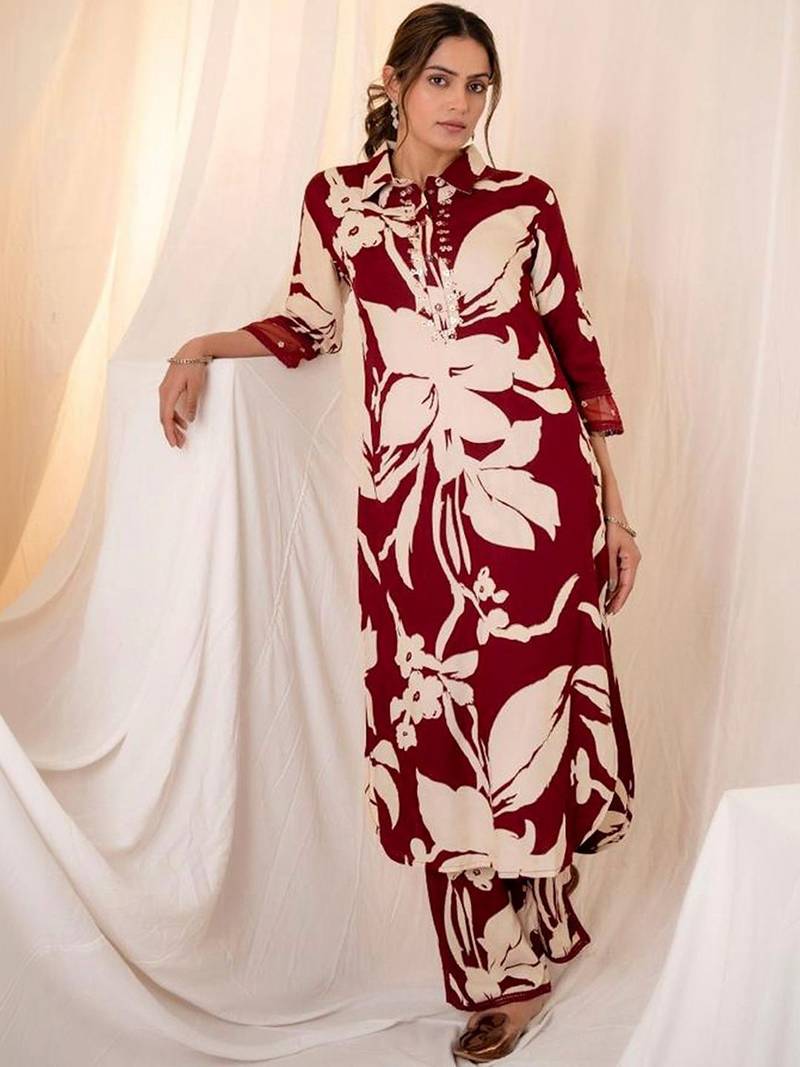 Women Floral Printed Regular Kurta with Trousers