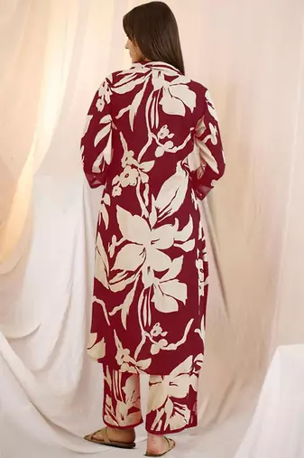 Women Floral Printed Regular Kurta with Trousers