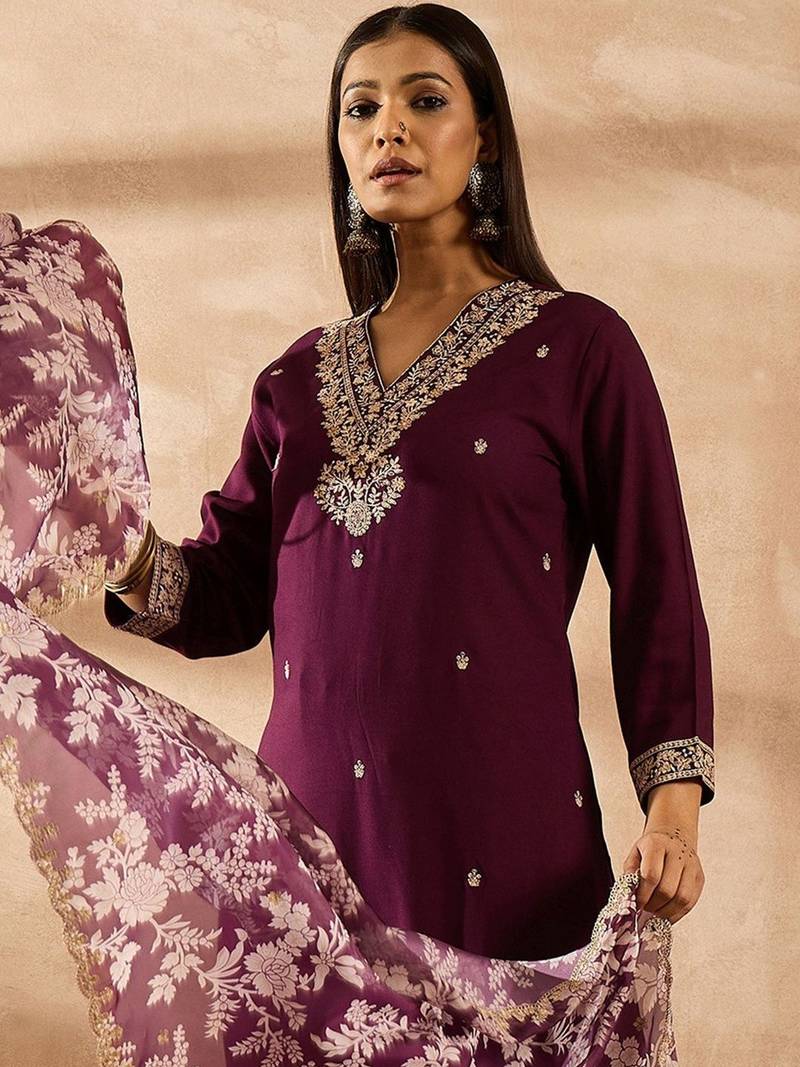 Women Ethnic Motifs Embroidered Regular Thread Work Kurta with Trousers & With Dupatta