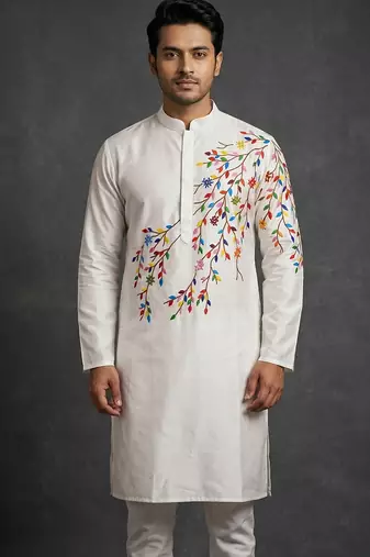 Off white silk kurta set for men's